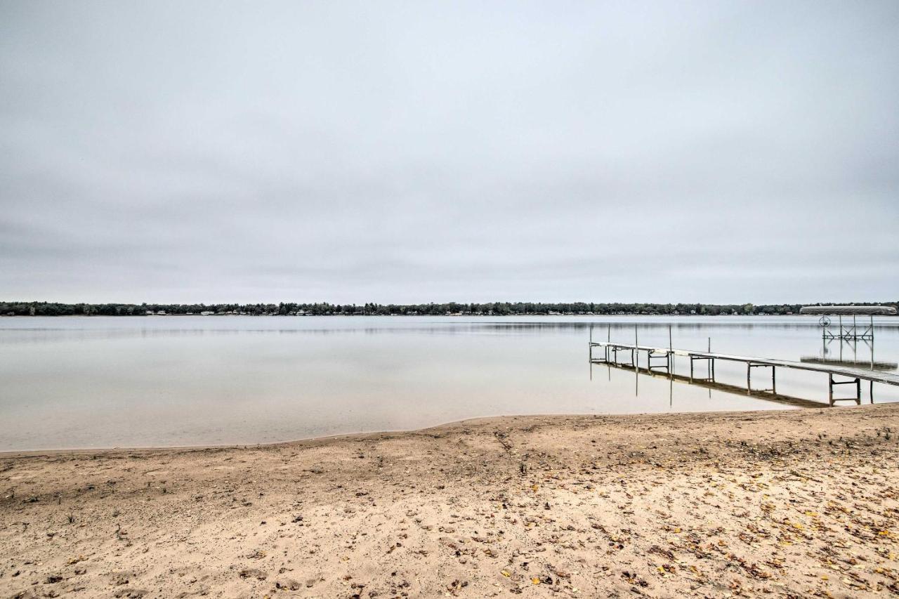 National City Cottage With Patio, Steps To Lake! Buitenkant foto